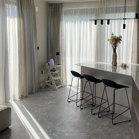 Modern 8 With Rooftop Pool In Vodice Villa *